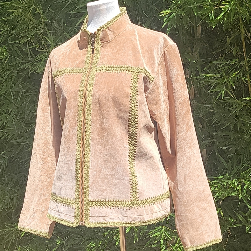 Cabela's jacket - Picture 2 of 8